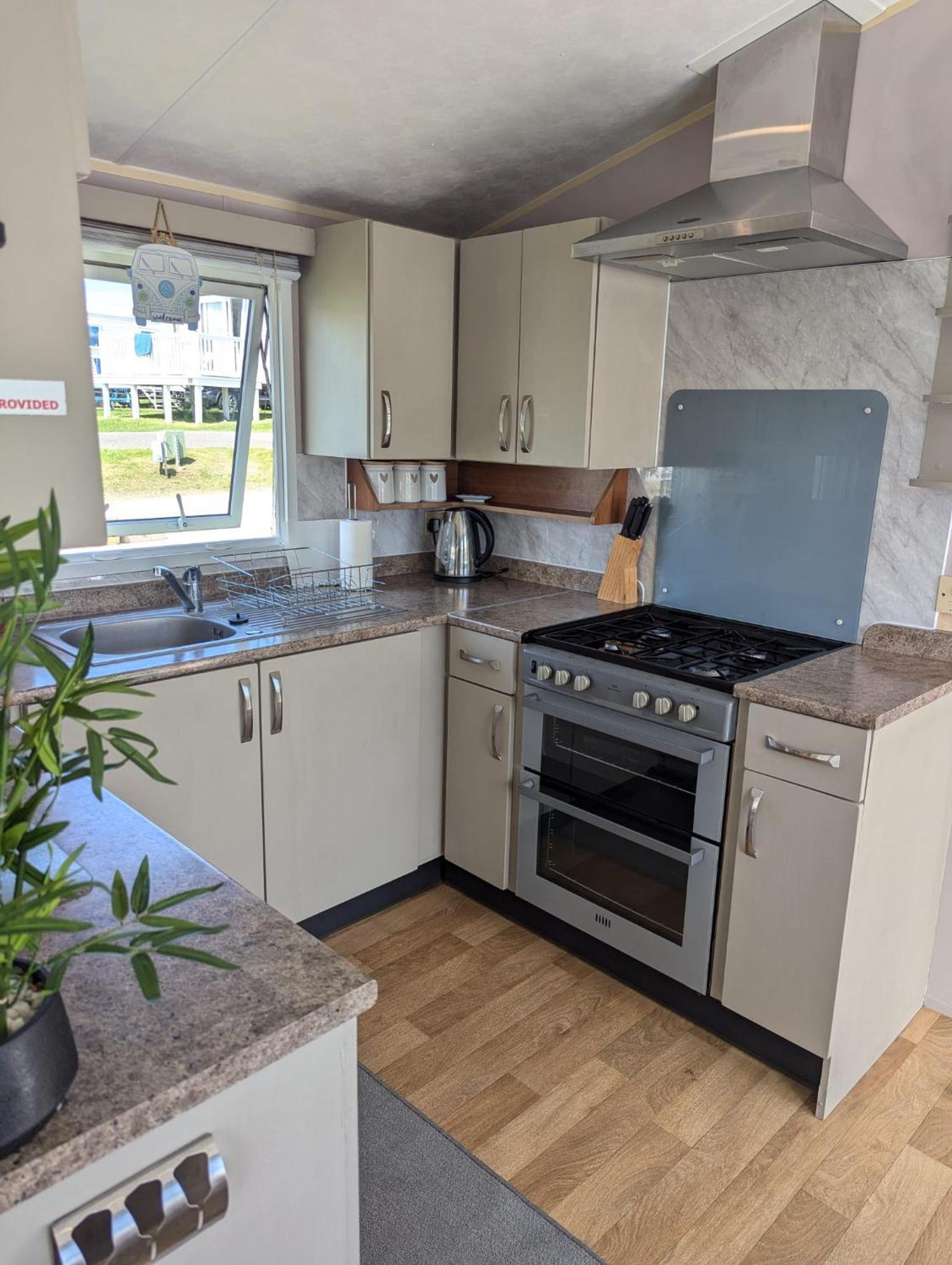 Lovely Family Dog Friendly Caravan On Littlesea Holiday Park Weymouth Haven Wyke Regis Exterior photo